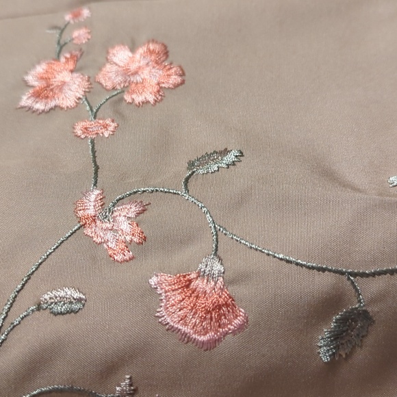 Petite Sophisticate Silk Embroidered Floral Fitted Dress Pants - Picture 4 of 9